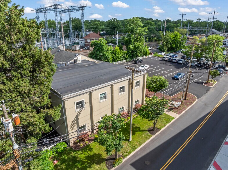 More Photos Of 37 Station Dr, Princeton Junction Office For Sale