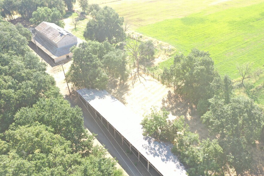 More Photos Of 4873 Gladding Rd, Lincoln Land For Sale