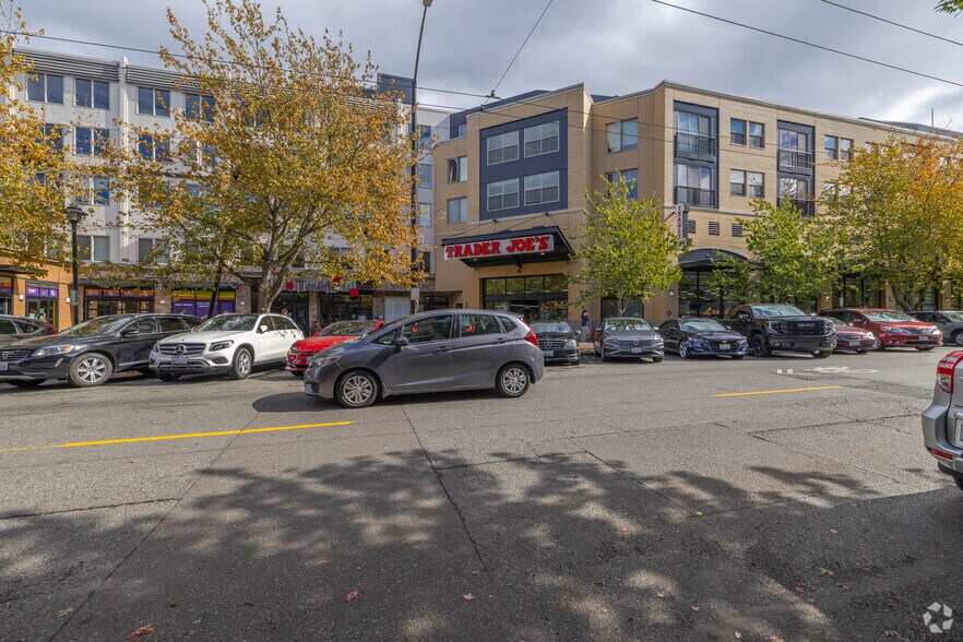 More Photos Of 1900 Queen Anne Ave N, Seattle Apartments For Lease