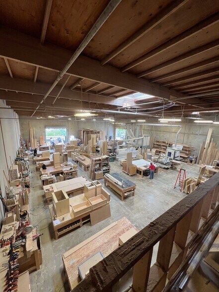 More Photos Of 3025 Beyer Blvd, San Diego Warehouse For Lease