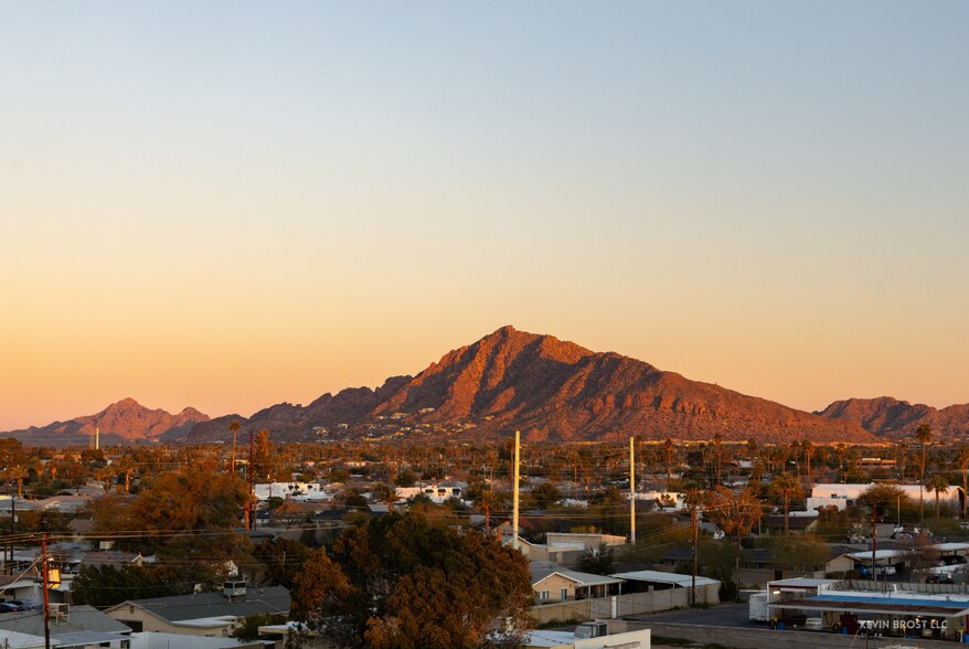 More Photos Of 2040-2060 N Scottsdale Rd, Scottsdale Apartments For Lease