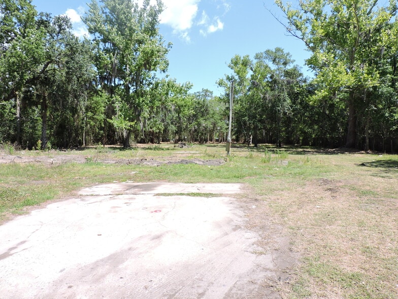 More Photos Of 3713 Cedar Point Rd, Jacksonville Land For Sale