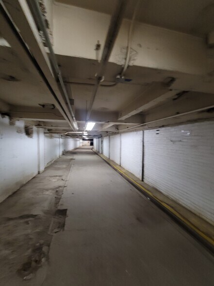 More Photos Of 555 E 242nd St, Bronx Industrial For Sale