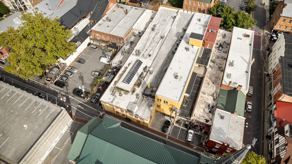 More Photos Of 9 N Loudoun St, Winchester Office For Sale