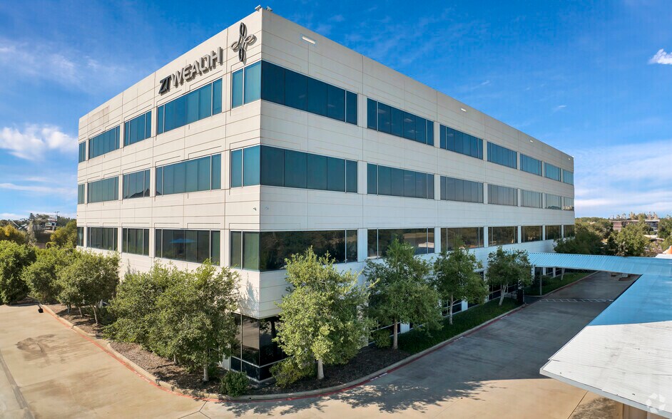 More Photos Of 11233 Shadow Creek Pky, Pearland Office For Lease