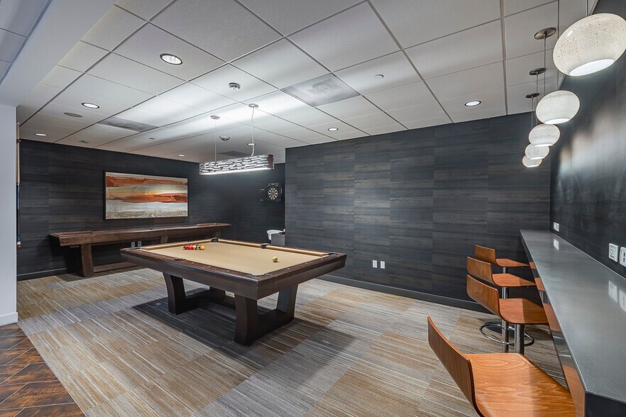 More Photos Of 3811 Turtle Creek Blvd, Dallas Office For Lease