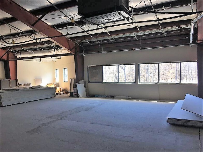 More Photos Of 1019 Ghaner Rd, State College Office For Lease