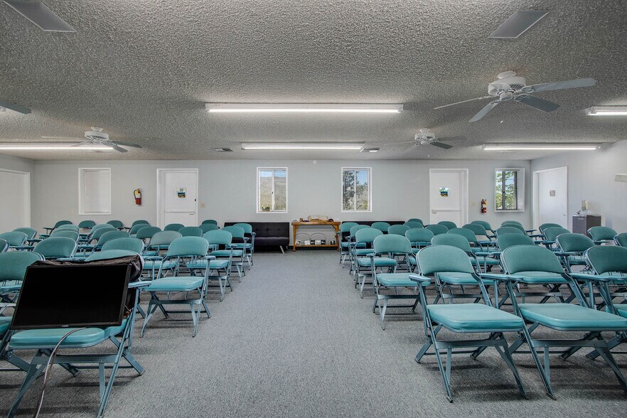 More Photos Of 50636 Golden Ray Rd, Johnson Valley Religious Facility For Sale