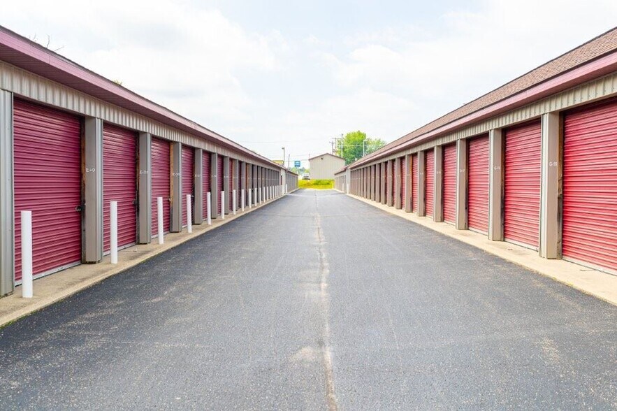 More Photos Of 1177 M-89, Plainwell Self Storage For Sale