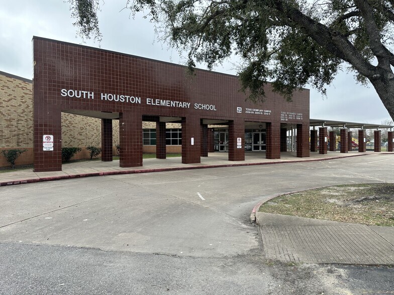 More Photos Of 0 Nebraska Street, South Houston Land For Sale