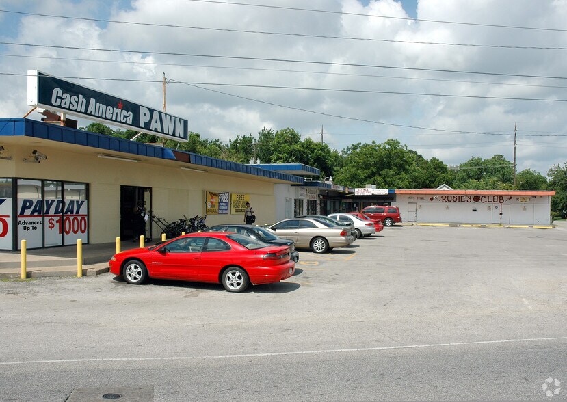 More Photos Of 5300-5314 Telephone Rd, Houston General Retail For Lease