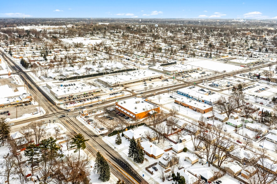 More Photos Of 1665 White Bear Ave N, Saint Paul Drugstore For Sale