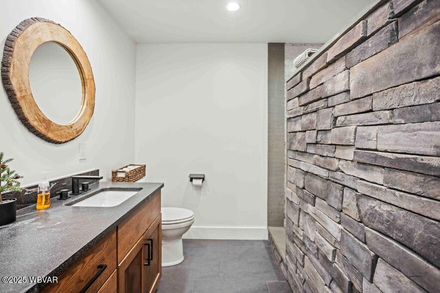 More Photos Of 1382 Bear Mountain Road, Forksville Flex For Sale