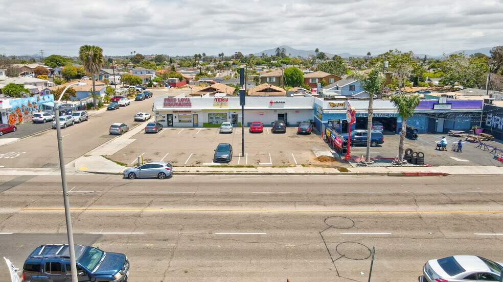 More Photos Of 2301-2305 Highland Ave, National City Freestanding For Lease