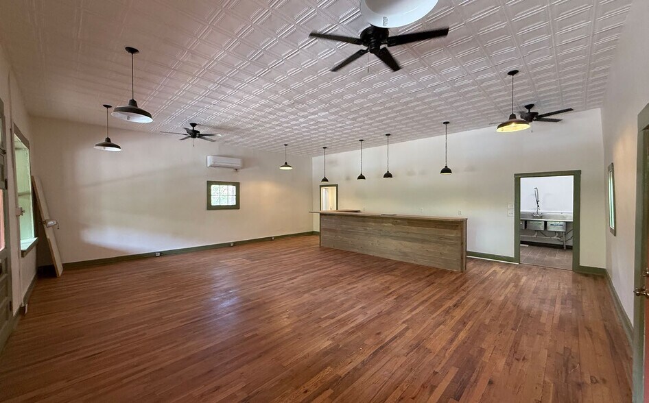 More Photos Of 17526 NM-4 Hwy, Jemez Springs Restaurant For Lease