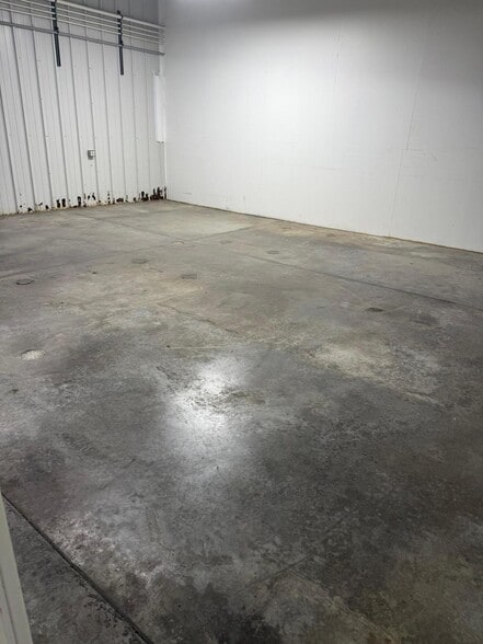 More Photos Of 29055 SW 107th Ave, Homestead Warehouse For Lease