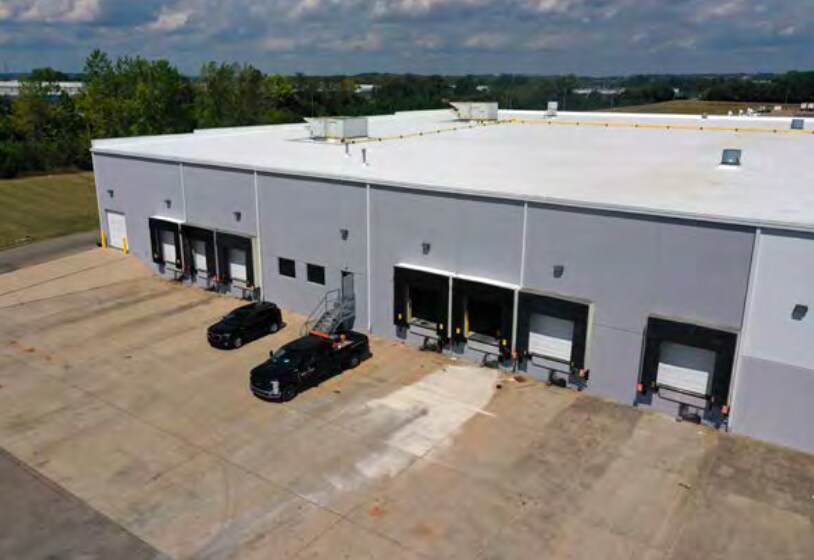 More Photos Of 575 Quality Blvd, Fairfield Manufacturing For Sale