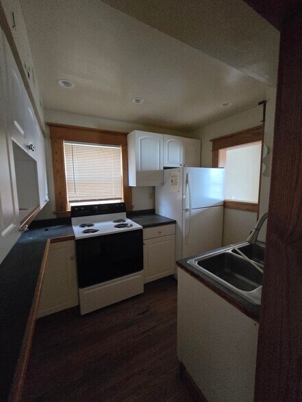 More Photos Of 813 W Berry St, Fort Wayne Apartments For Sale