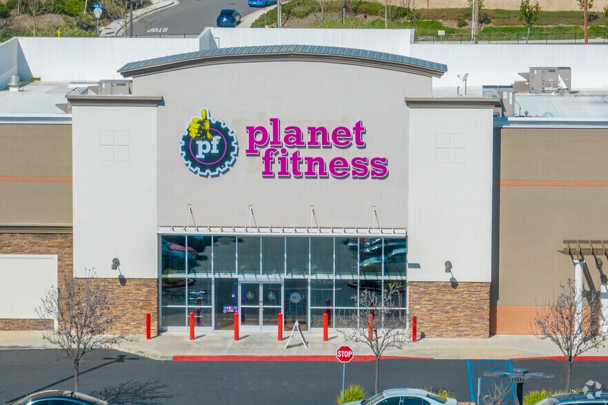 More Photos Of 24420-24490 Village Walk Pl, Murrieta Unknown For Lease