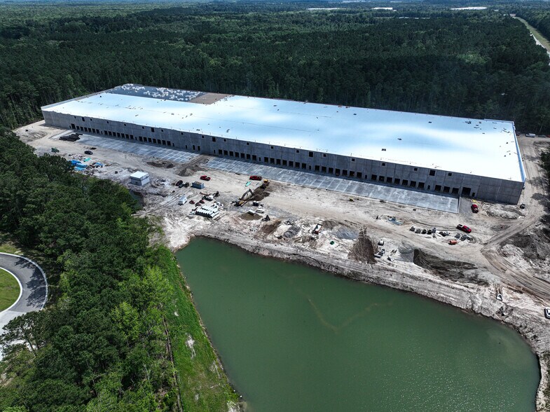 More Photos Of 1701 Old Augusta Rd, Rincon Warehouse For Lease