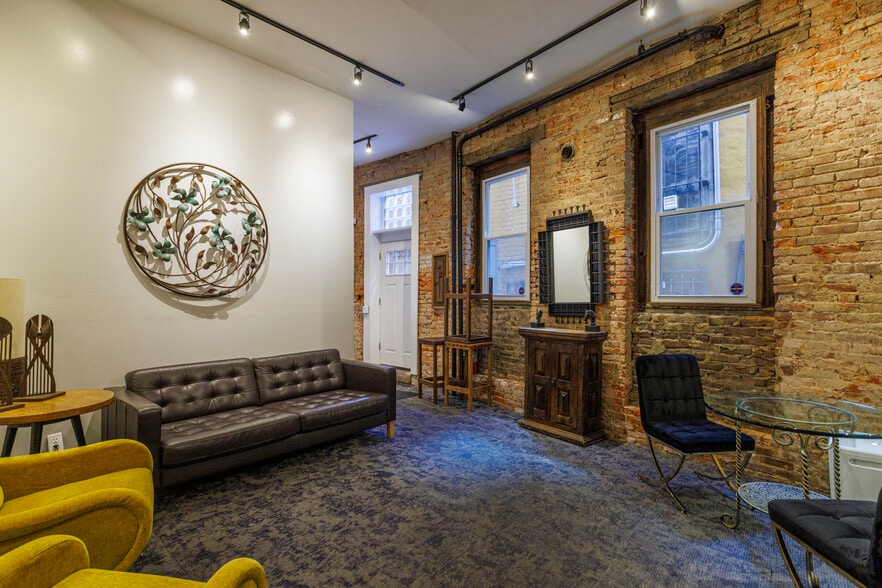 More Photos Of 4457 Main St, Philadelphia Storefront Retail Office For Lease