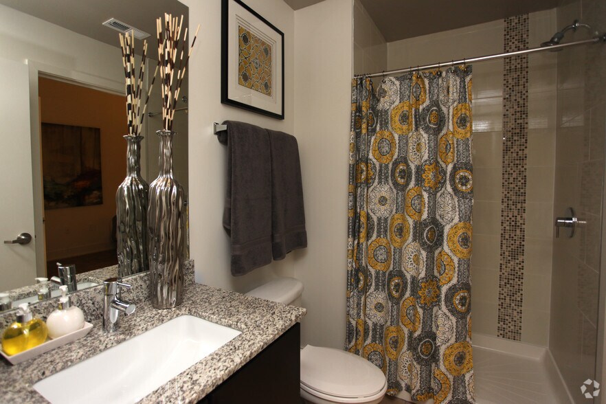 More Photos Of 575 E 4th St, Winston-Salem Apartments For Lease