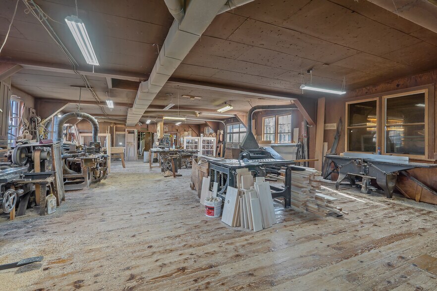 More Photos Of 9762 S Bridge St, Croghan Lumberyard For Sale