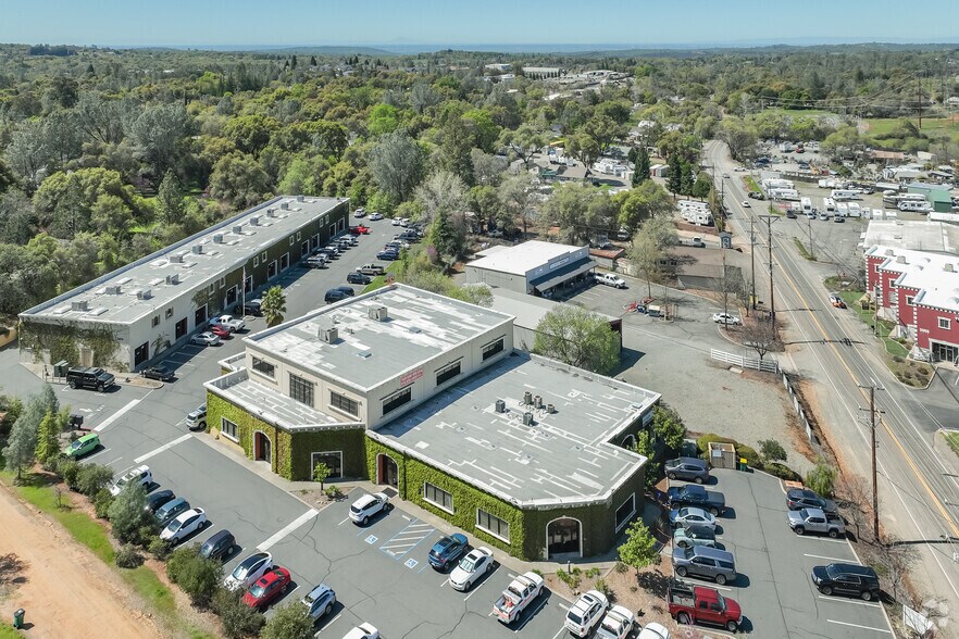 More Photos Of 3976 Durock Rd, Cameron Park Storefront Retail Office For Lease