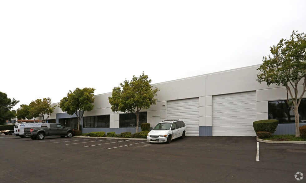 More Photos Of 773-783 Ames Ave, Milpitas Light Manufacturing For Lease