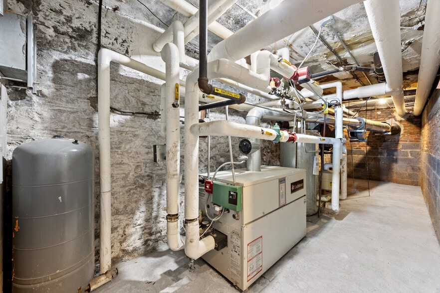 More Photos Of 311 W 78th St, New York Apartments For Sale
