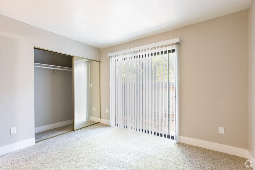 More Photos Of 505-531 Capps Ln, Ukiah Apartments For Sale