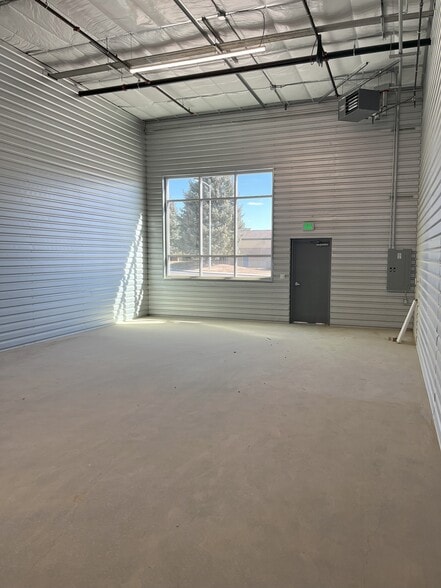 More Photos Of 1001 Depot Hill, Broomfield Showroom For Sale