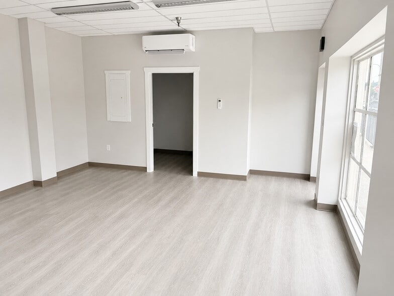 More Photos Of 6022-6024 Penn Ave, Pittsburgh Office For Lease