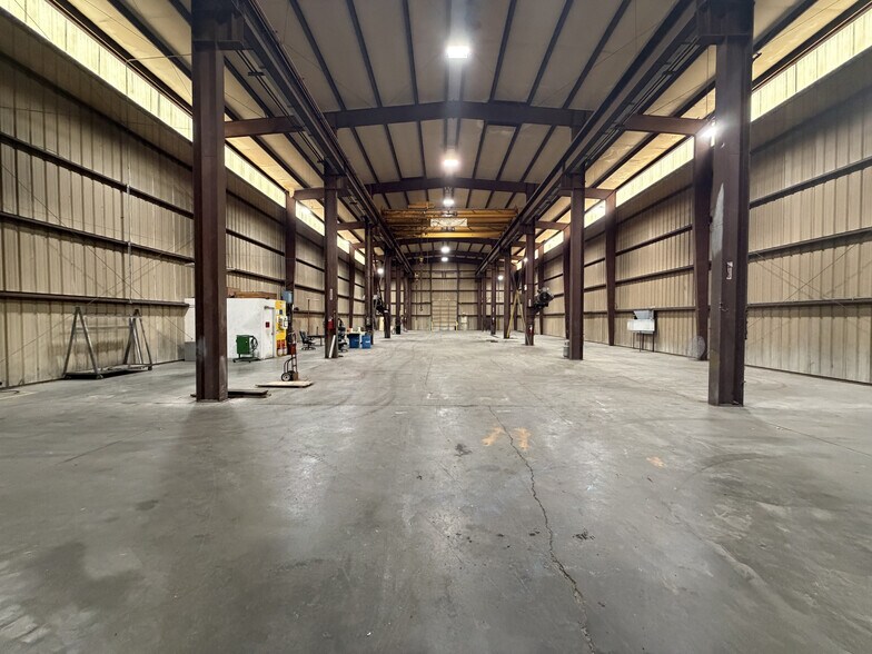 More Photos Of 55 May Rd, Wentzville Warehouse For Lease