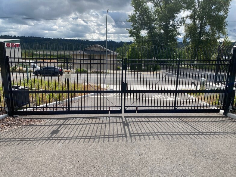 More Photos Of 12611 Willows Rd NE, Kirkland Land For Lease