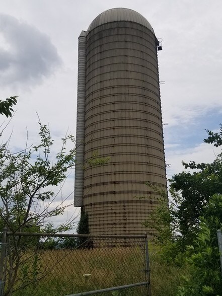 More Photos Of 7494 Dayton Germantown Pike, Germantown Land For Sale