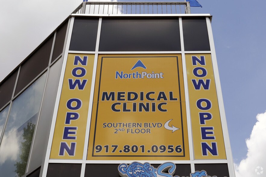 More Photos Of 1301 Southern Blvd, Bronx Office For Lease