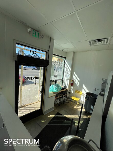More Photos Of 2201-2213 W Sunset Blvd, Los Angeles Restaurant For Lease
