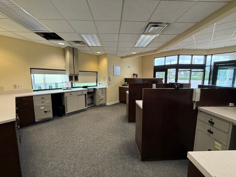 More Photos Of 130 Grove St, Fayetteville Bank For Sale