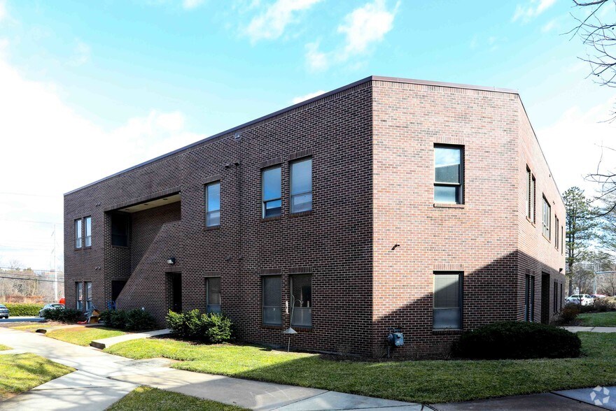 More Photos Of 1810 Michael Faraday Dr, Reston Office For Lease
