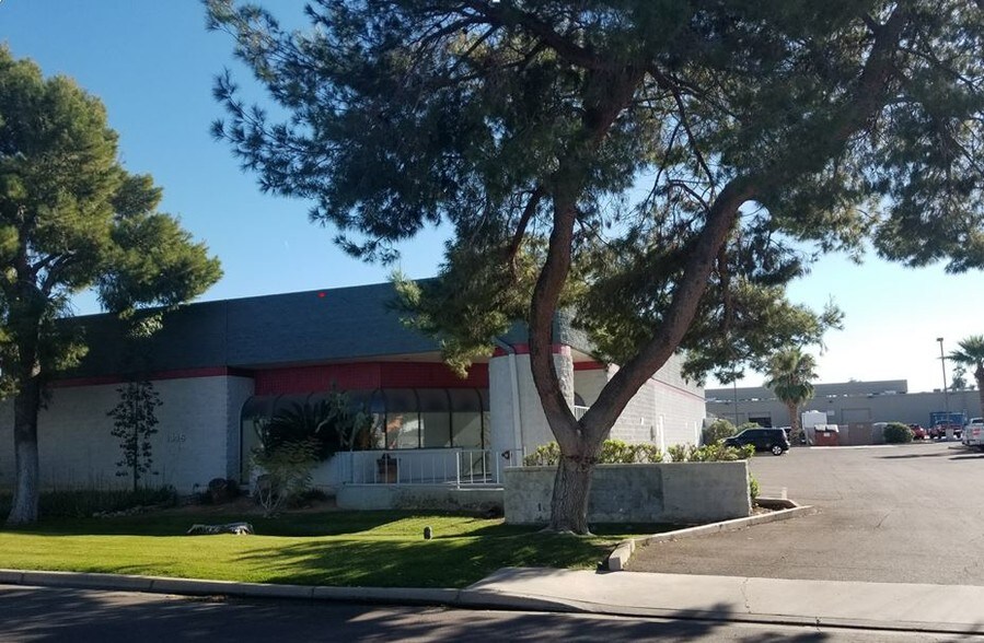 More Photos Of 1445 W 12th Pl, Tempe Light Distribution For Lease