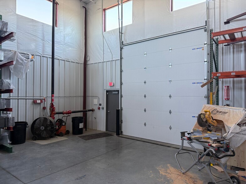 More Photos Of 4055 S Grant St, Washougal Industrial For Sale