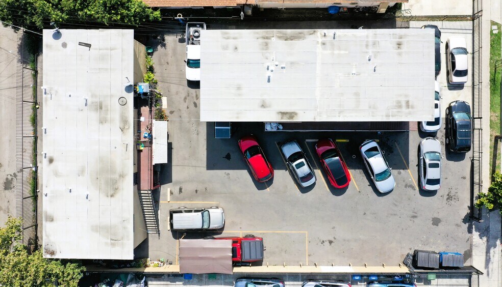 More Photos Of 9234 Graham Ave, Los Angeles Apartments For Sale