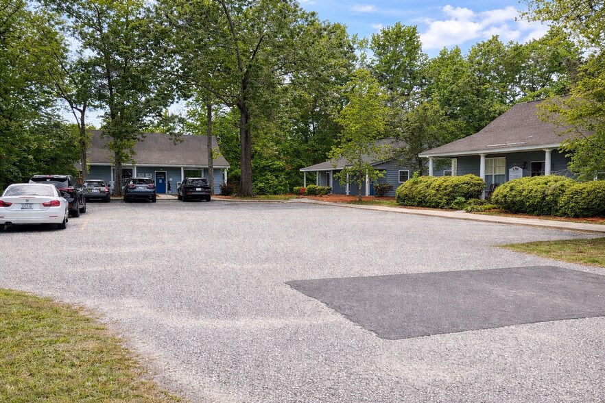 More Photos Of 421 Barony St, Moncks Corner Office For Sale