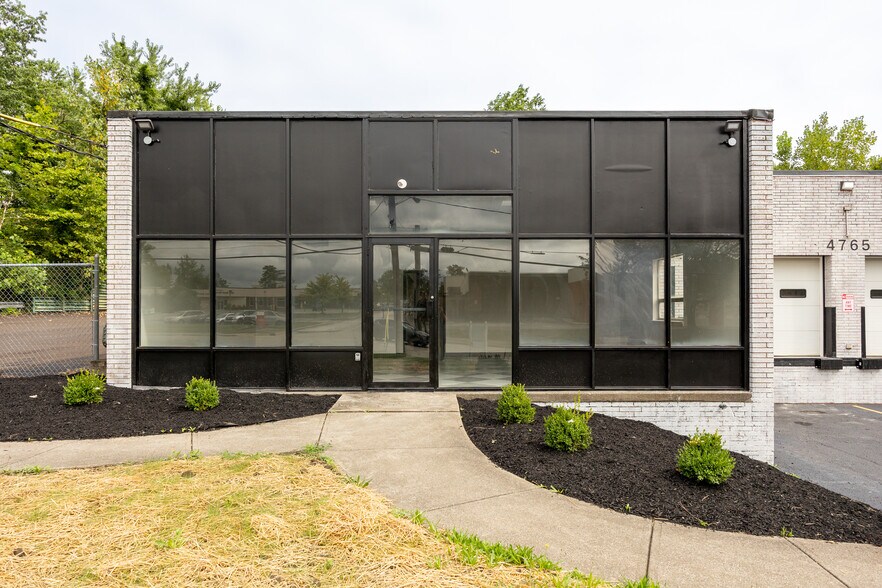 Primary Photo Of 4765 E 131st St, East Cleveland Warehouse For Sale