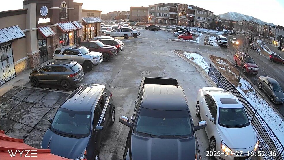 More Photos Of 25 N Hillcrest Dr, Saratoga Springs Storefront For Lease