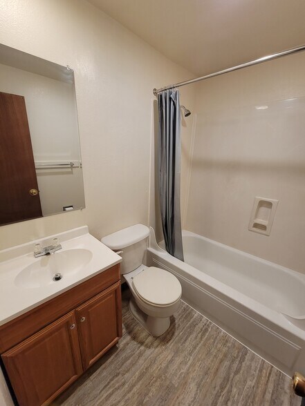 More Photos Of 225 Terry St, Longmont Apartments For Sale