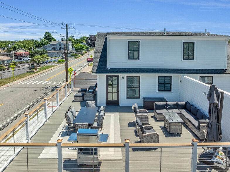 More Photos Of 44 Williams Ave, Mystic Apartments For Sale