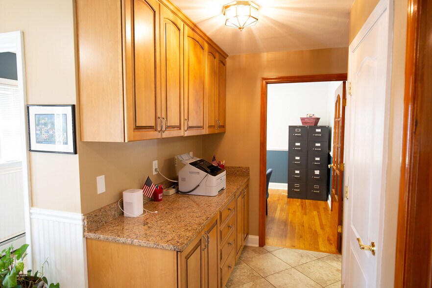 More Photos Of 524 S Main St, Bel Air Office For Sale