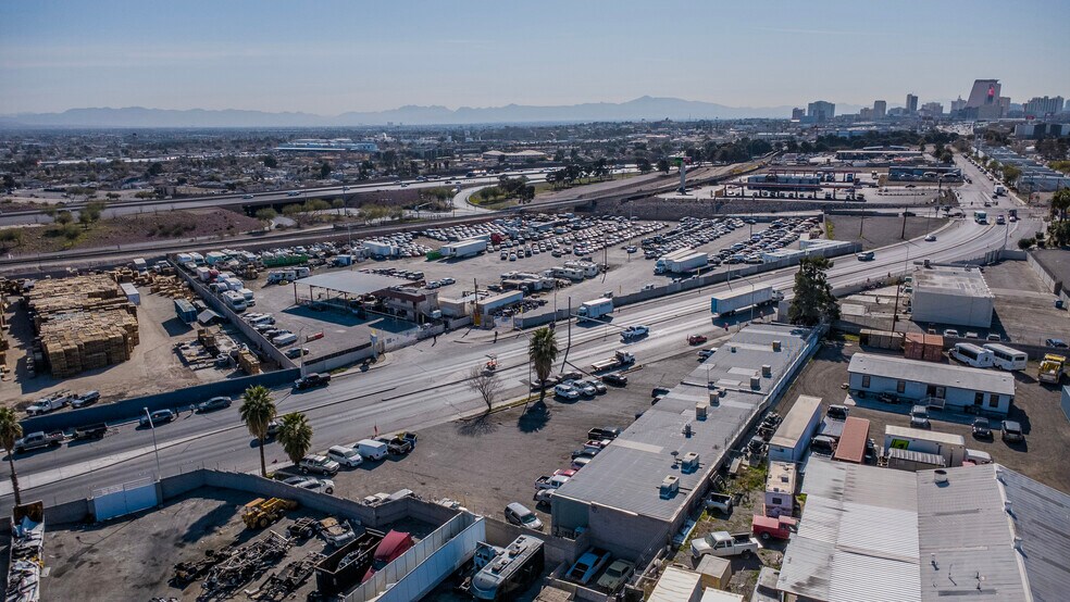 More Photos Of 2061 Losee Rd, North Las Vegas Auto Repair For Sale